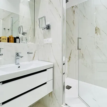 Apartment Le Guynemer - Beaux Arts Cannes